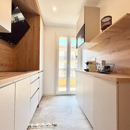 Agreable 2 Pieces Renove Centre De Apartmán Menton