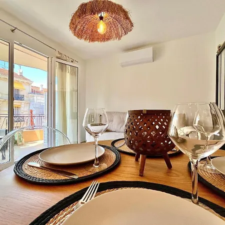 Agreable 2 Pieces Renove Centre De Apartmán *