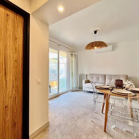Apartmán Agreable 2 Pieces Renove Centre De *