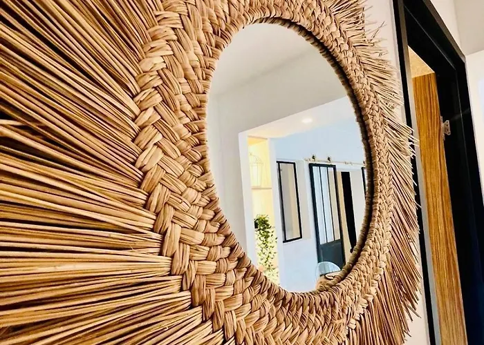 Agreable 2 Pieces Renove Centre De Διαμέρισμα