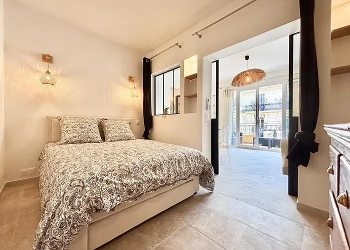 Agreable 2 Pieces Renove Centre De Διαμέρισμα *